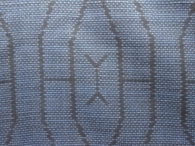 JAPANESE KIMONO / ANTIQUE KIMONO / SILK / DORO OSHIMA TSUMUGI / WOVEN GEOMETRIC PATTERN